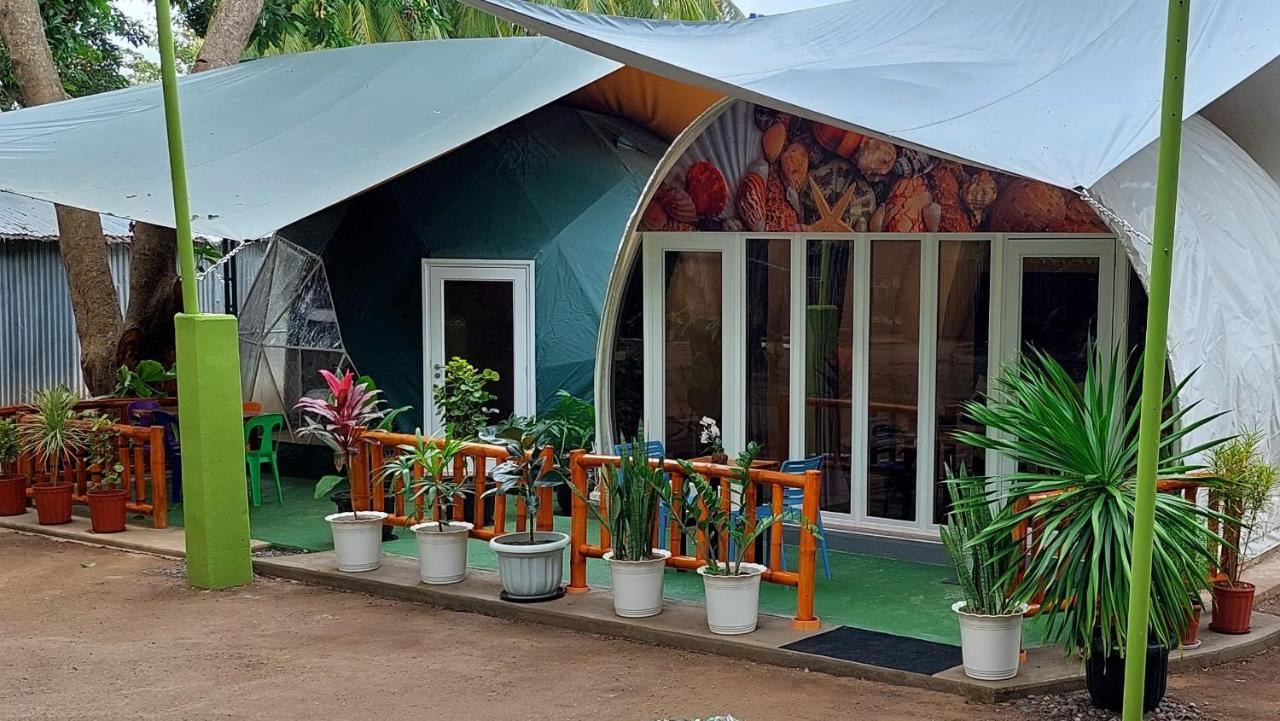 Shenanigans Glamping Resort Zamboanguita  Dış mekan fotoğraf